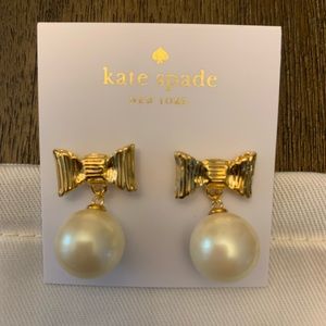 Kate Spade Earrings Color Gold